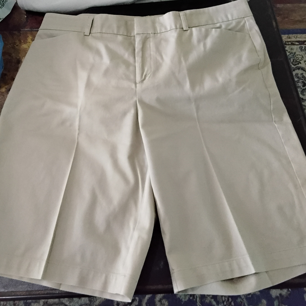 Dockers Tan Casual Shorts  0017